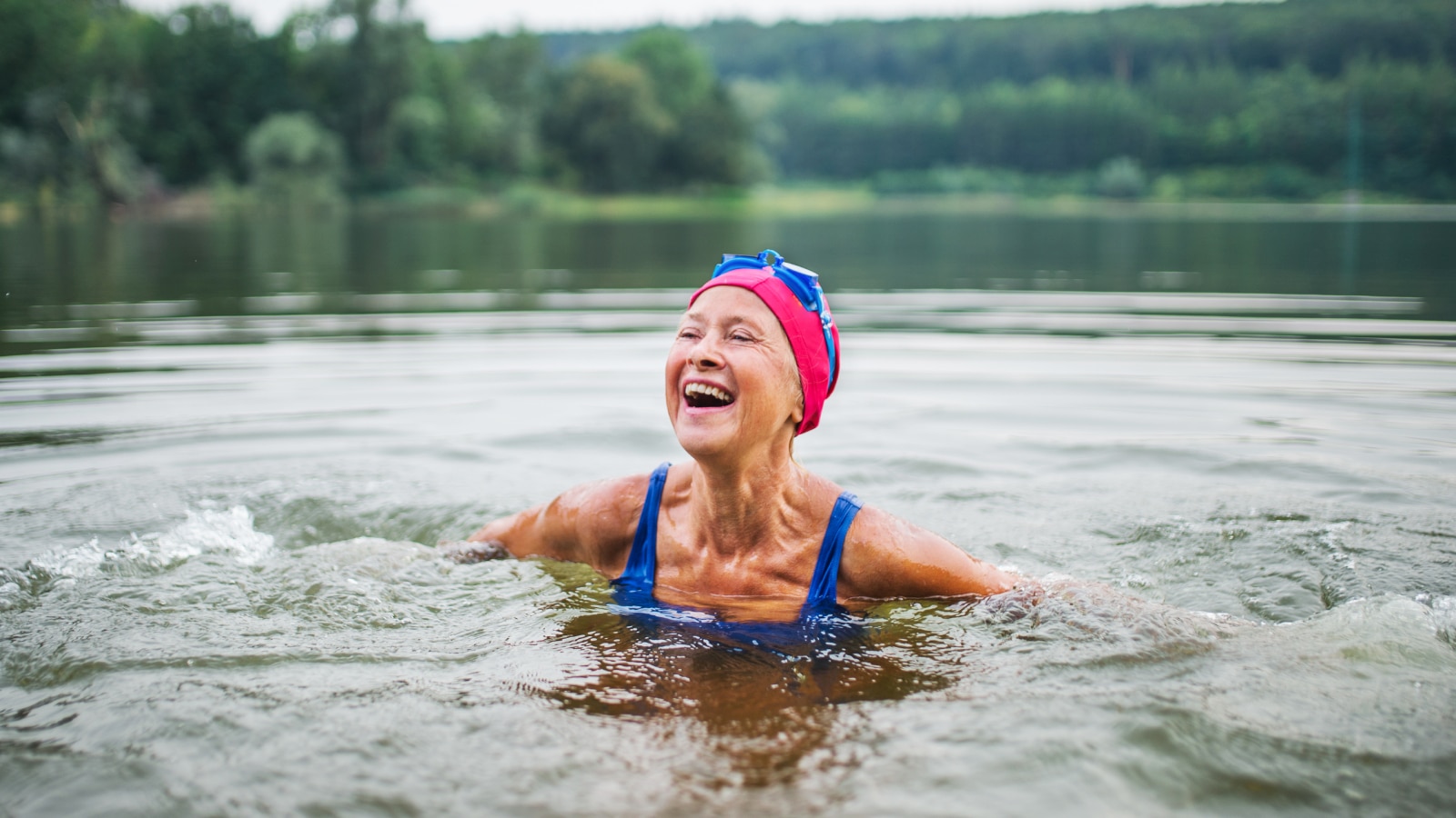 هل السباحة في الماء البارد تحميك من مرض السكري؟ دراسة تجيب watanserb.com