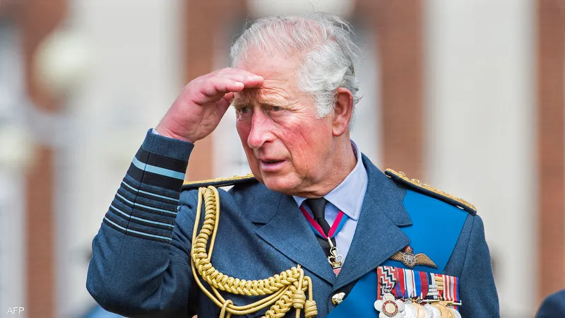 يحمل مرحاضه الشخصي أينما ذهب..عادات غريبة للملك تشارلز أثناء السفر watanserb.com