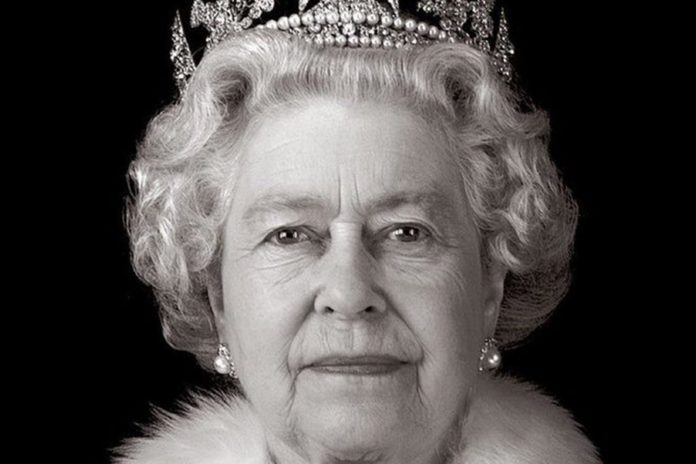وفاة الملكة إليزابيث watanserb.com