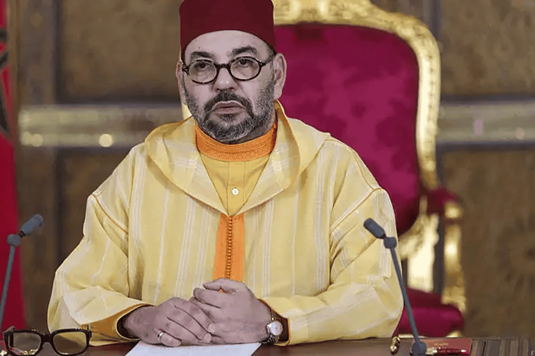 محمد السادس والوزير المغربي watanserb.com