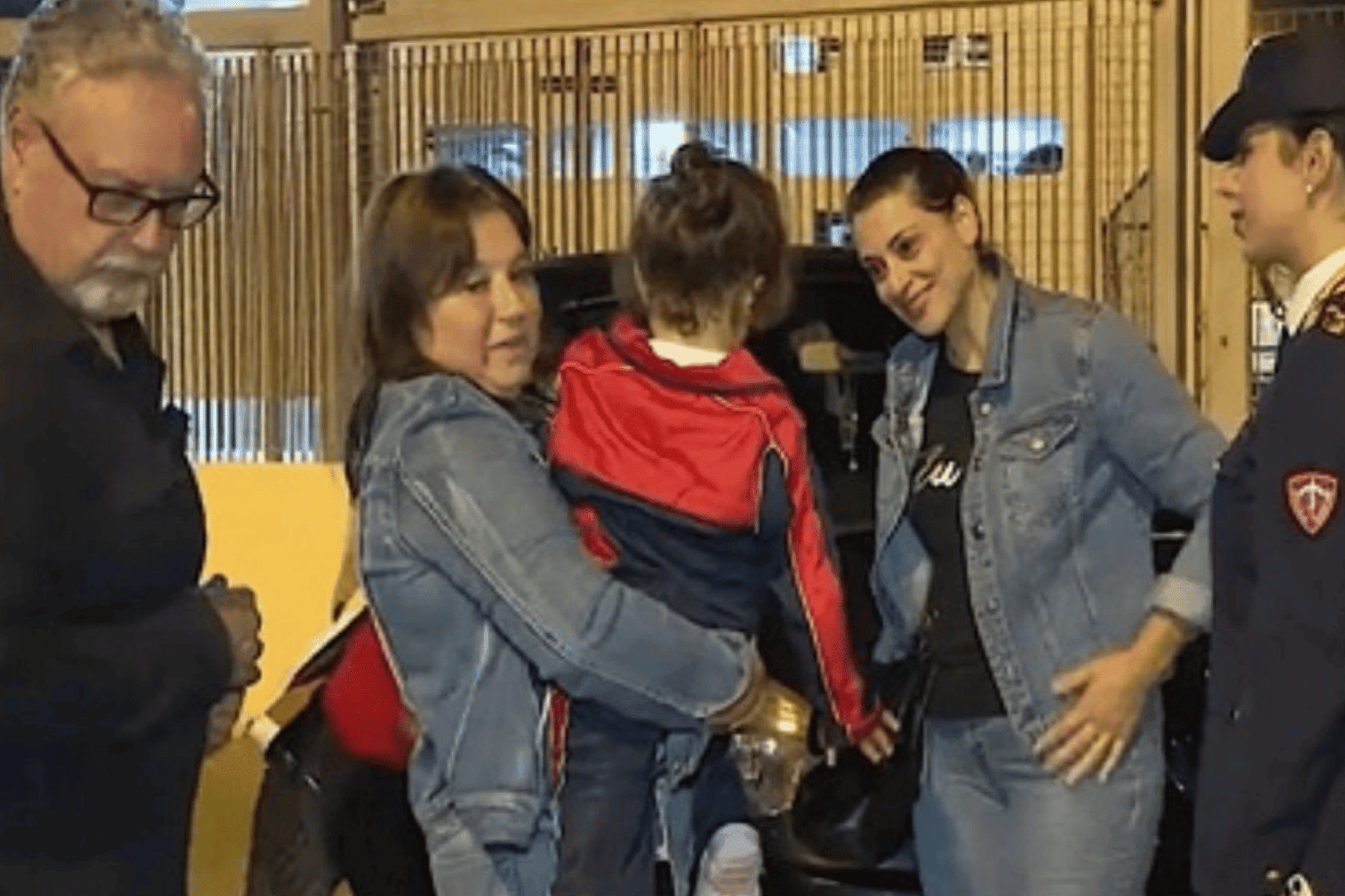 إعادة طفلة watanserb.com