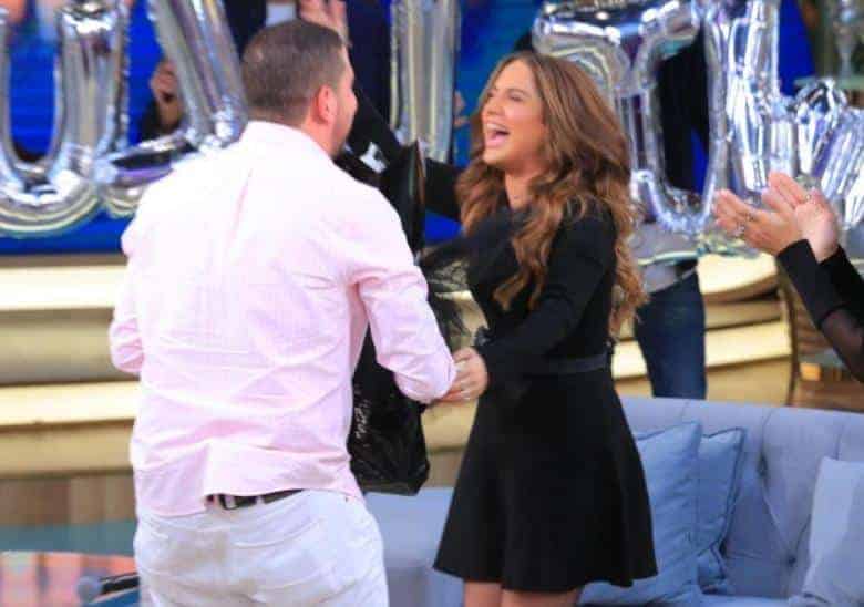 رنا رئيس وحبيبها يسري.. خطوبة على الهواء وقصة مؤثرة خلف الكواليس! (شاهد) watanserb.com