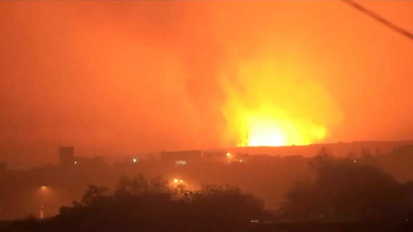 انفجار مستودع أسلحة في مأرب watanserb.com