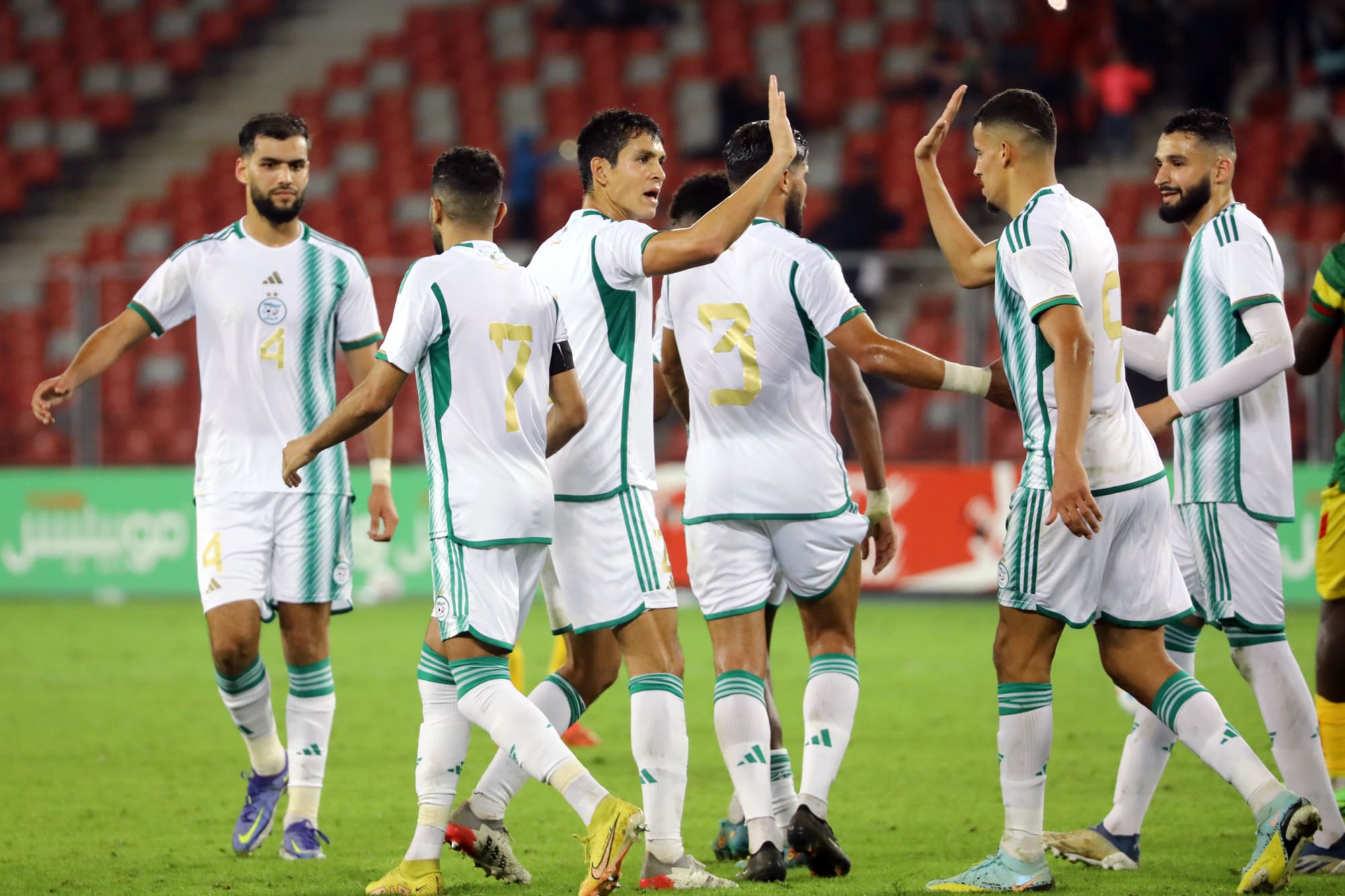 تشكيلة منتخب الجزائر أمام السويد في كأس العالم 2022 watanserb.com
