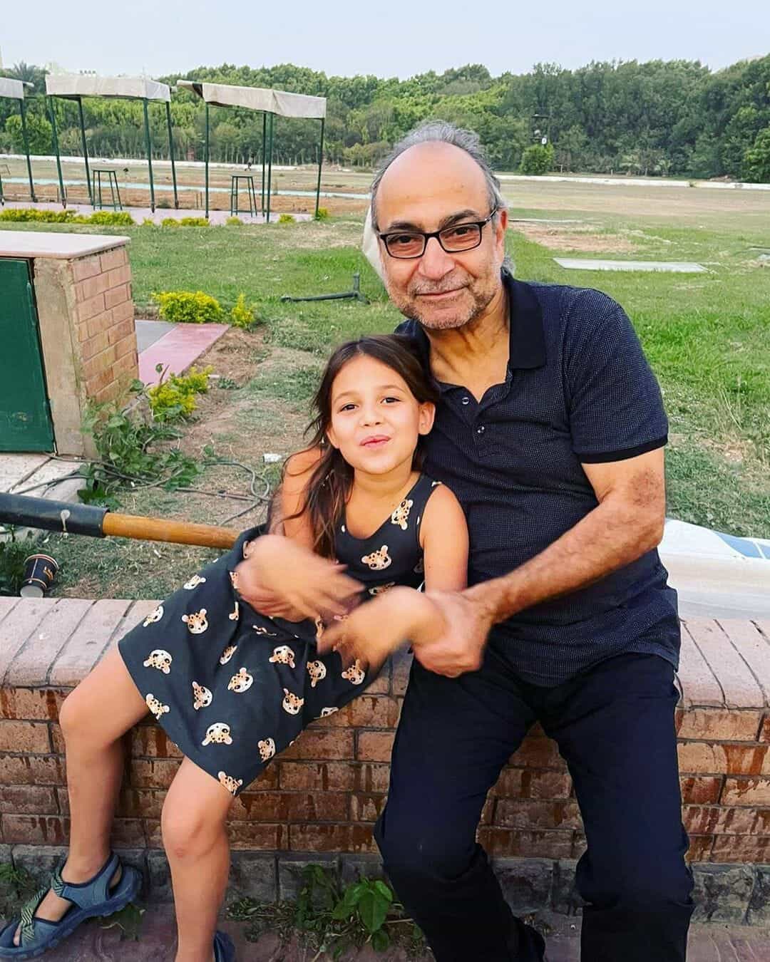 طليق عبلة كامل