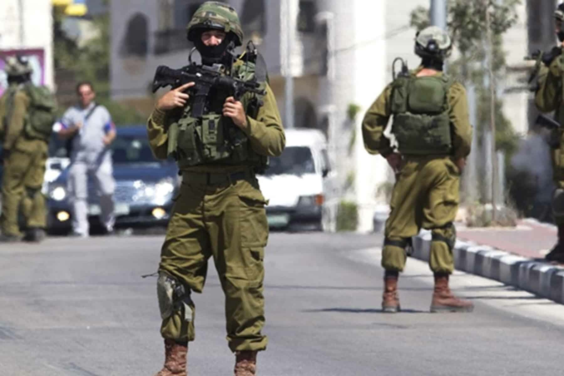 سقوط جندي اسرائيلي watanserb.com