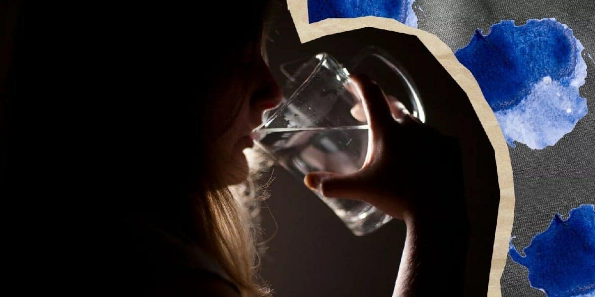 شرب الماء في الليل watanserb.com