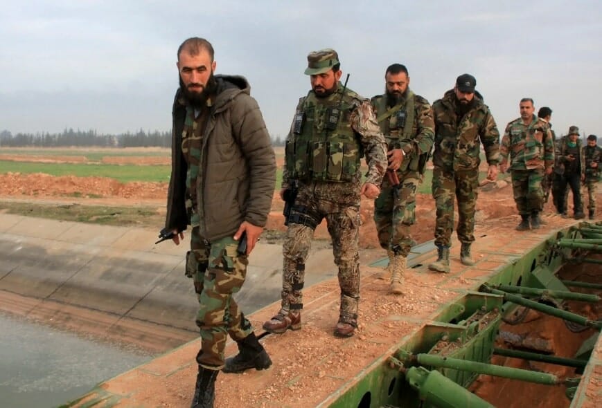 عناصر من فرقة النمر في حلب عام 2016 (AFP)