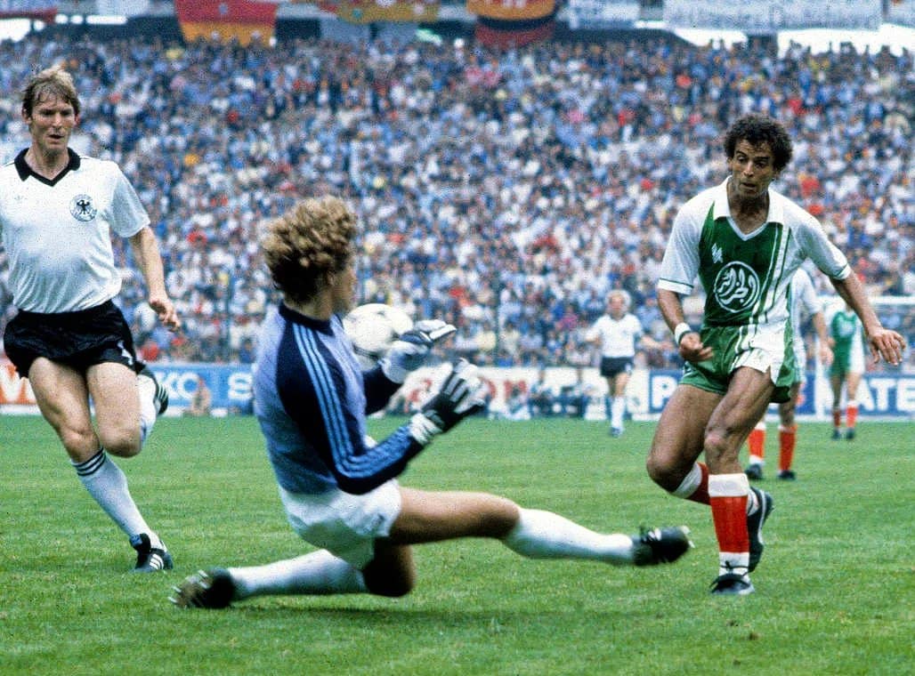 فضيحة خيخون في مونديال كأس العالم 1982 التي كانت ضحيتها الجزائر watanserb.com