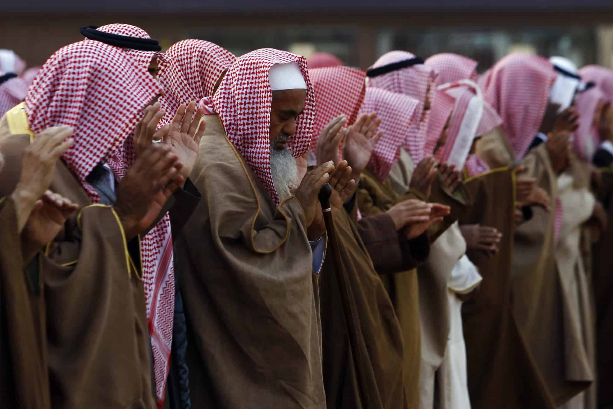 مخالفات استخدام مكبرات الصوت في المساجد watanserb.com