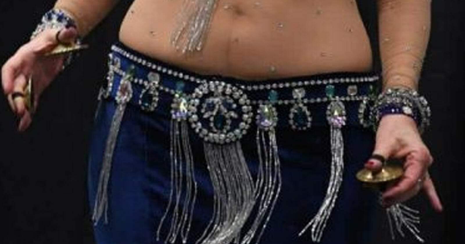 عراقي يقتل شقيقته watanserb.com