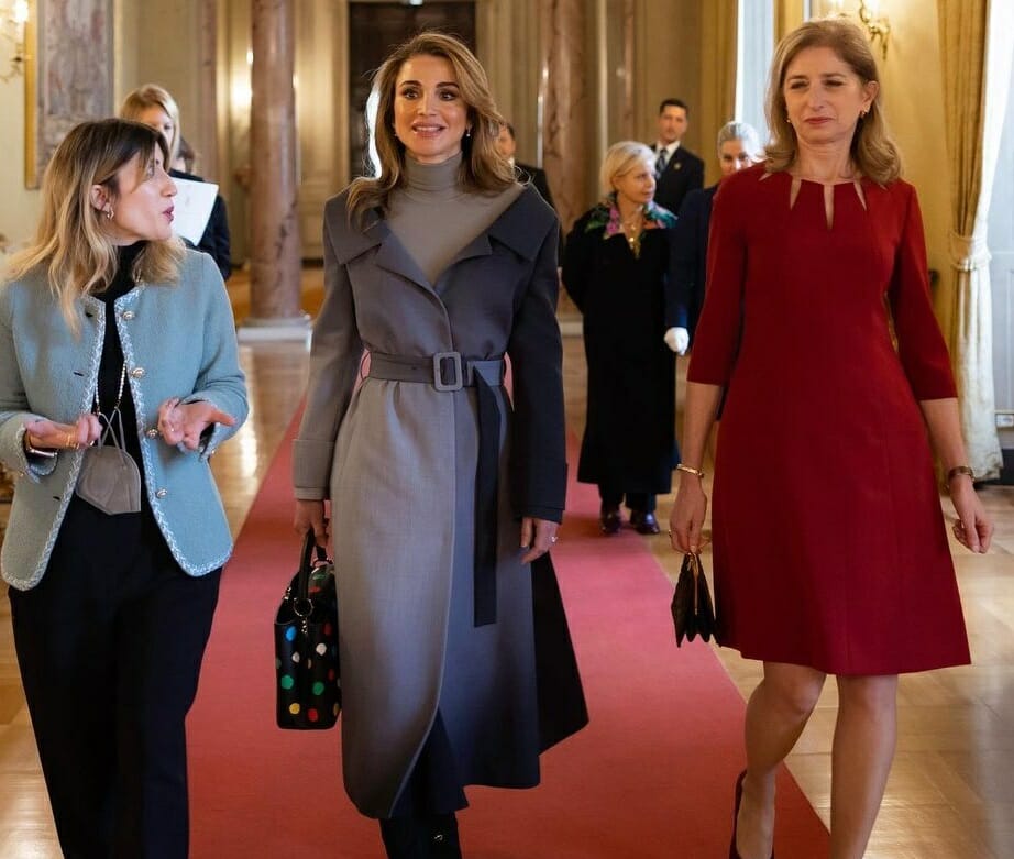 الملكة رانيا.. أغلى إطلالة لها في مع الرئيس الإيطالي watanserb.com