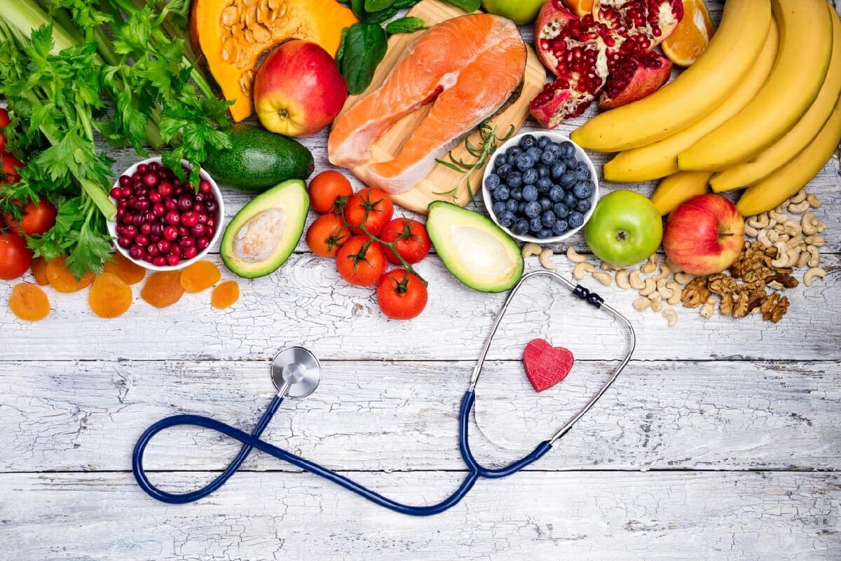 اتباع نظام غذائي متوازن يحافظ على صحة القلب