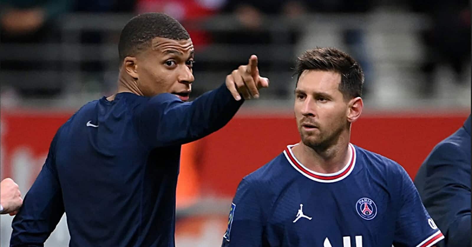 ميسي يهين مبابي watanserb.com