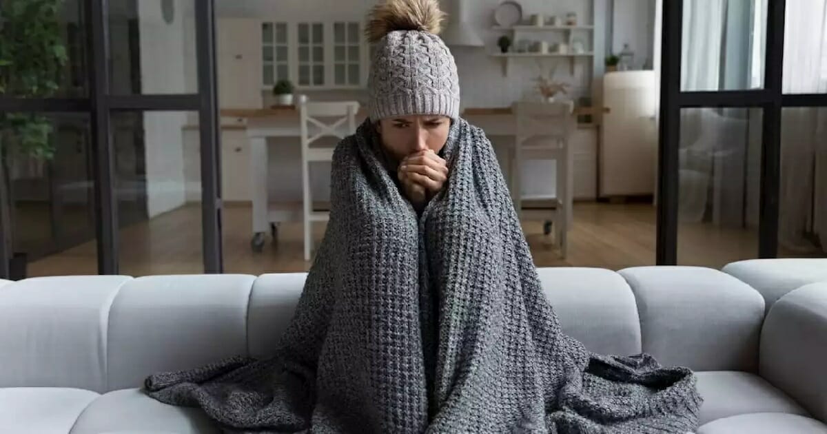 وفقًا لدراسة بريطانية حديثة، فإن العيش في مكان بارد له تأثير على الصحة العقلية.