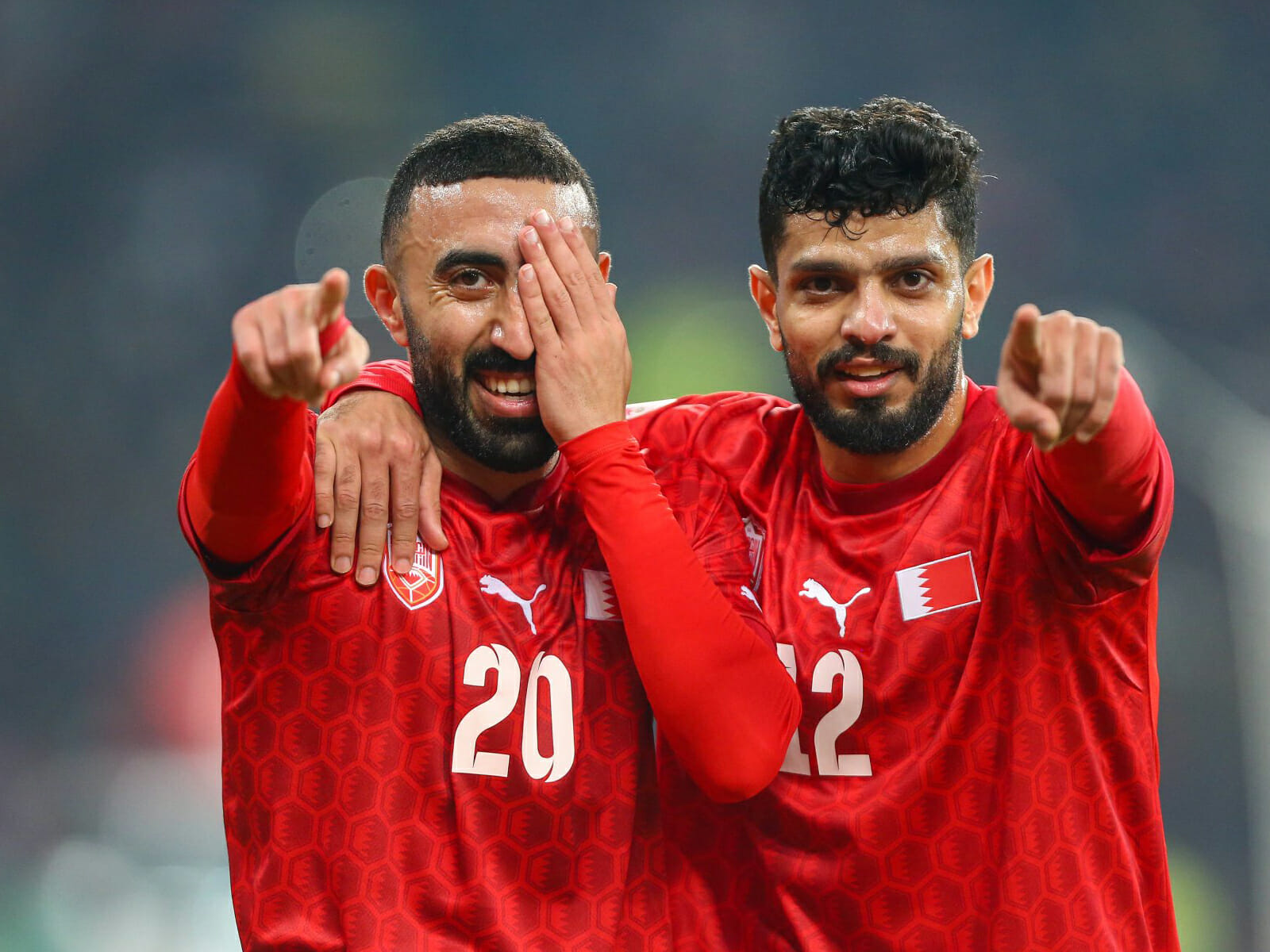 لاعب البحرين مهدي آل حميدان يخرج عن صمته