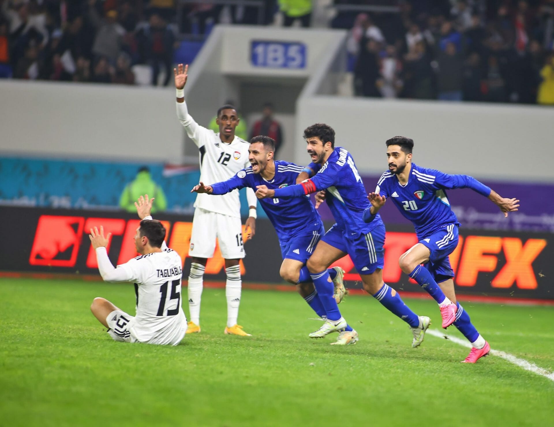 فوز الكويت على الإمارات خليجي 25