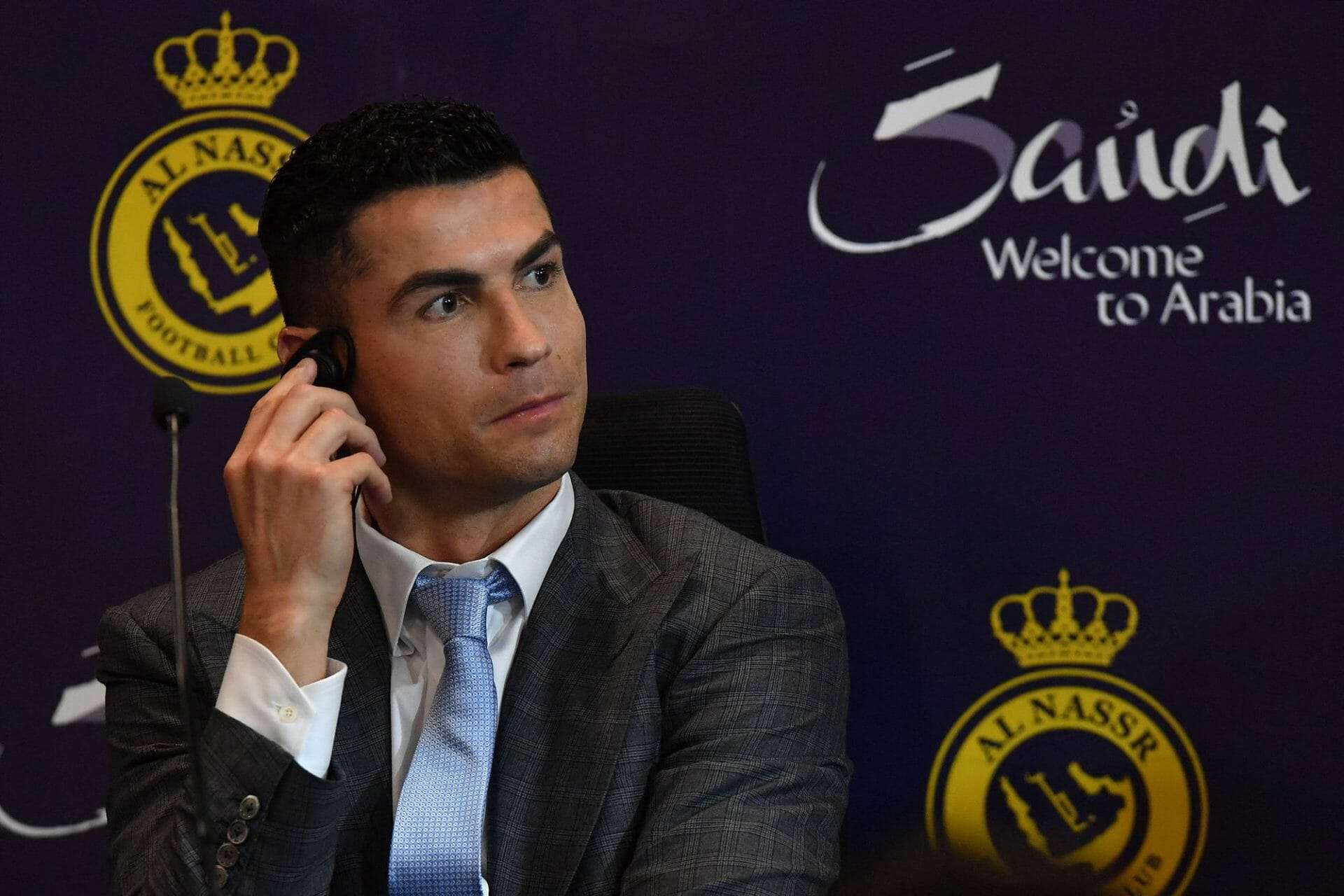 كريستيانو رونالدو لغة الجسد watanserb.com