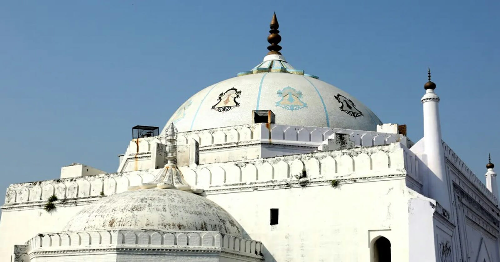 هدم مسجد في الهند watanserb.com