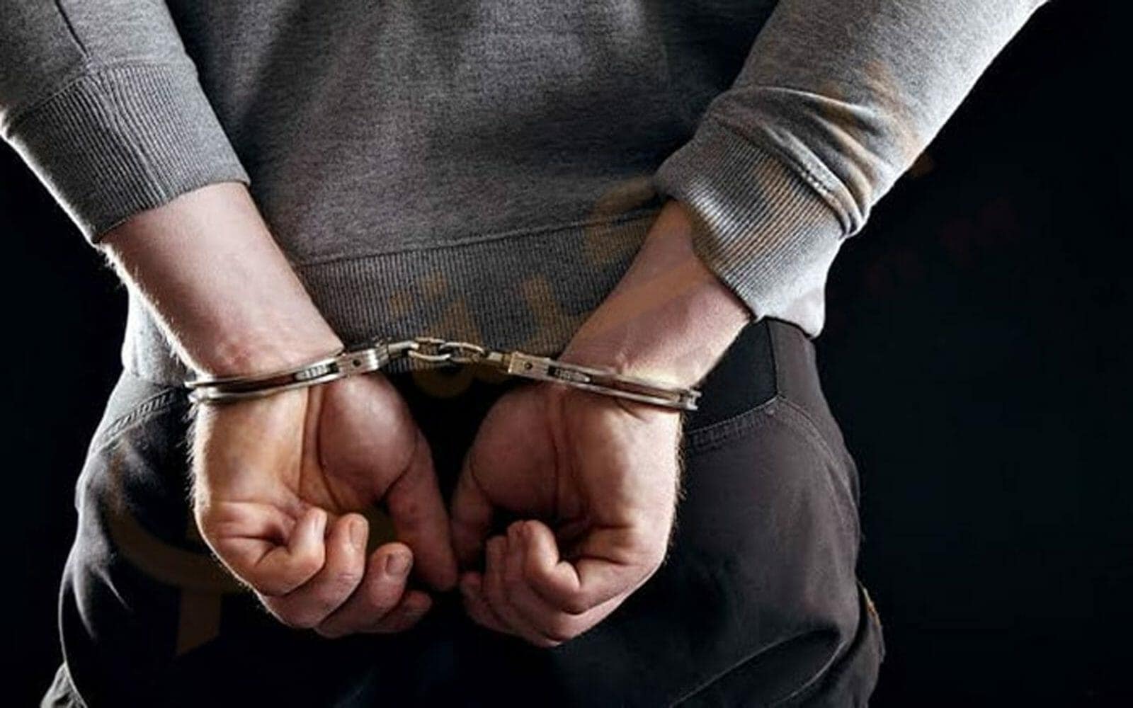 اعترافات لص مصري أراد غسل ذنوبه بسرقة أموال لشراء لحوم وتوزيعها على الفقراء watanserb.com