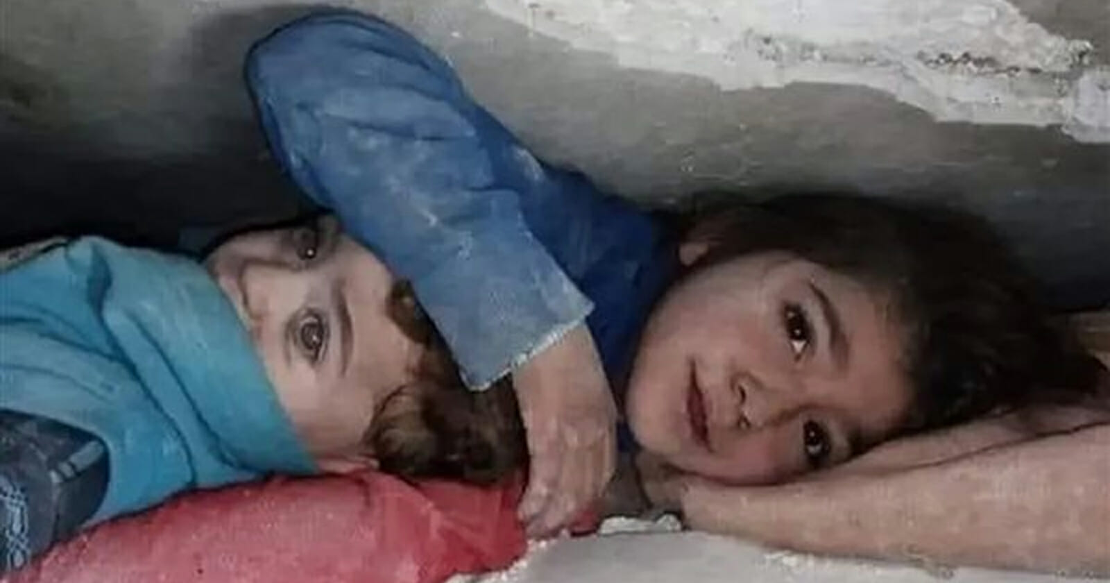 إنقاذ أطفال سوريا watanserb.com