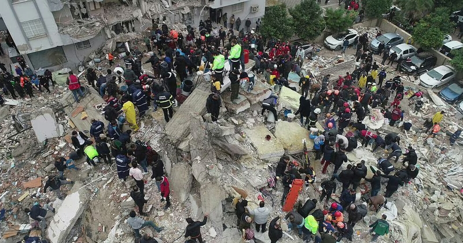 ضحايا زلزال تركيا watanserb.com