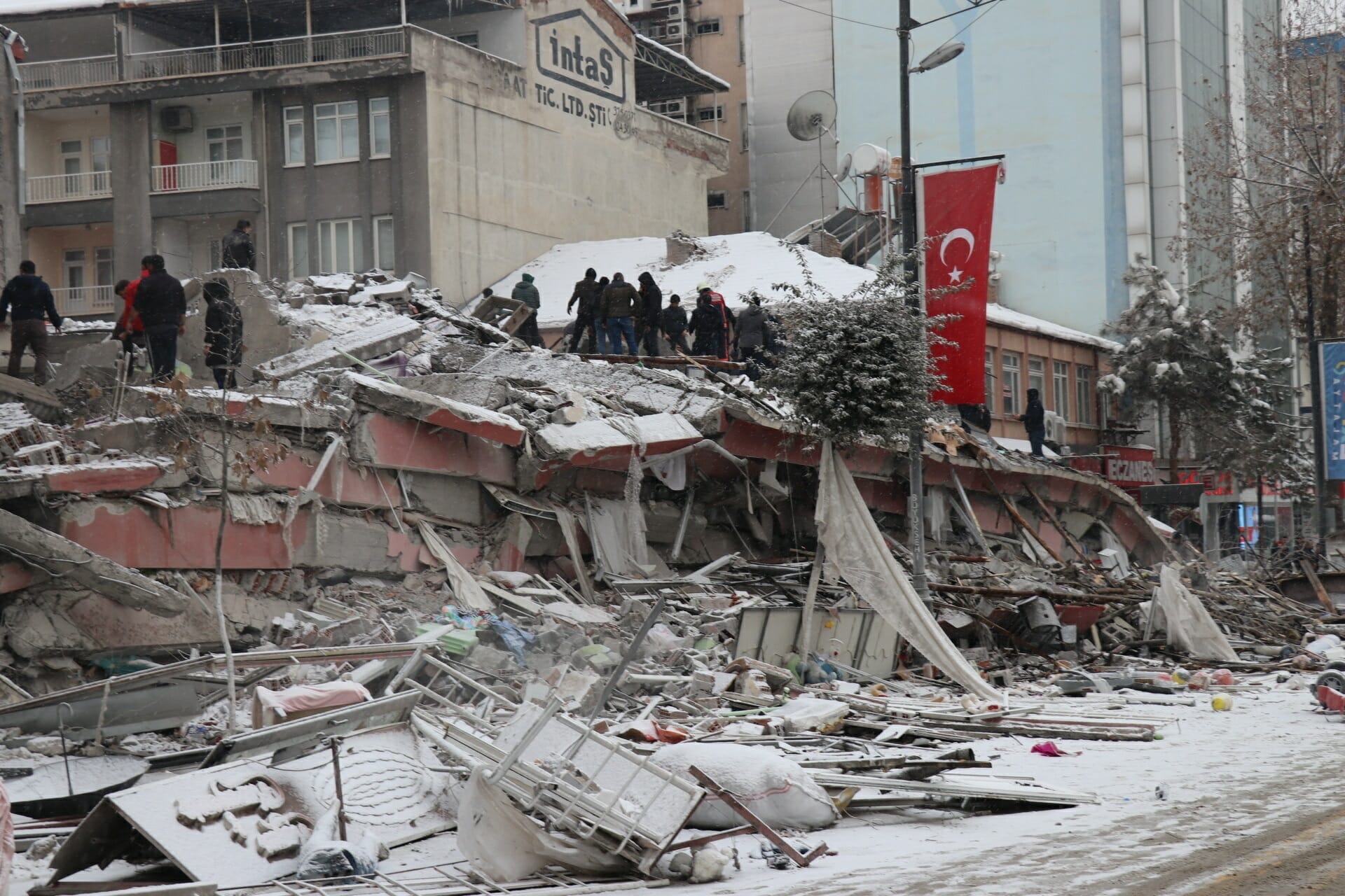 زلزال تركيا watanserb.com