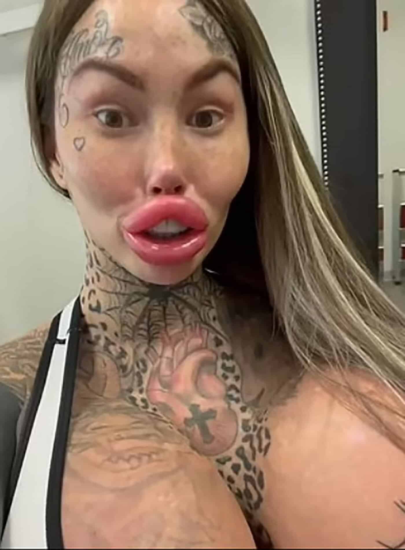 صاحبة أكبر مهبل في العالم