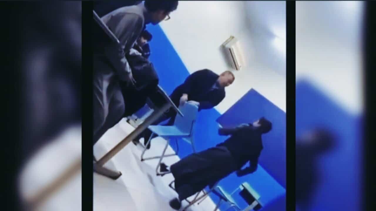 معلم يضرب طالب حفر الباطن watanserb.com