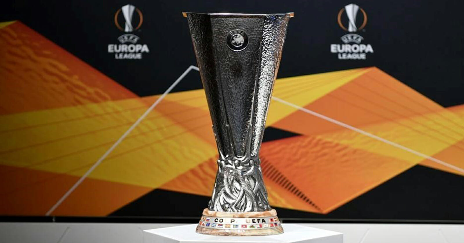 نتائج قرعة مباريات الدوري الأوروبي دور ال16 watanserb.com