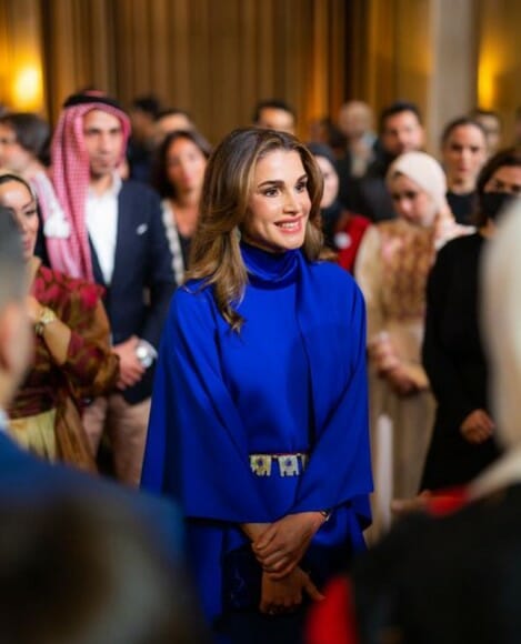 إطلالة مميزة من الملكة رانيا العبد الله