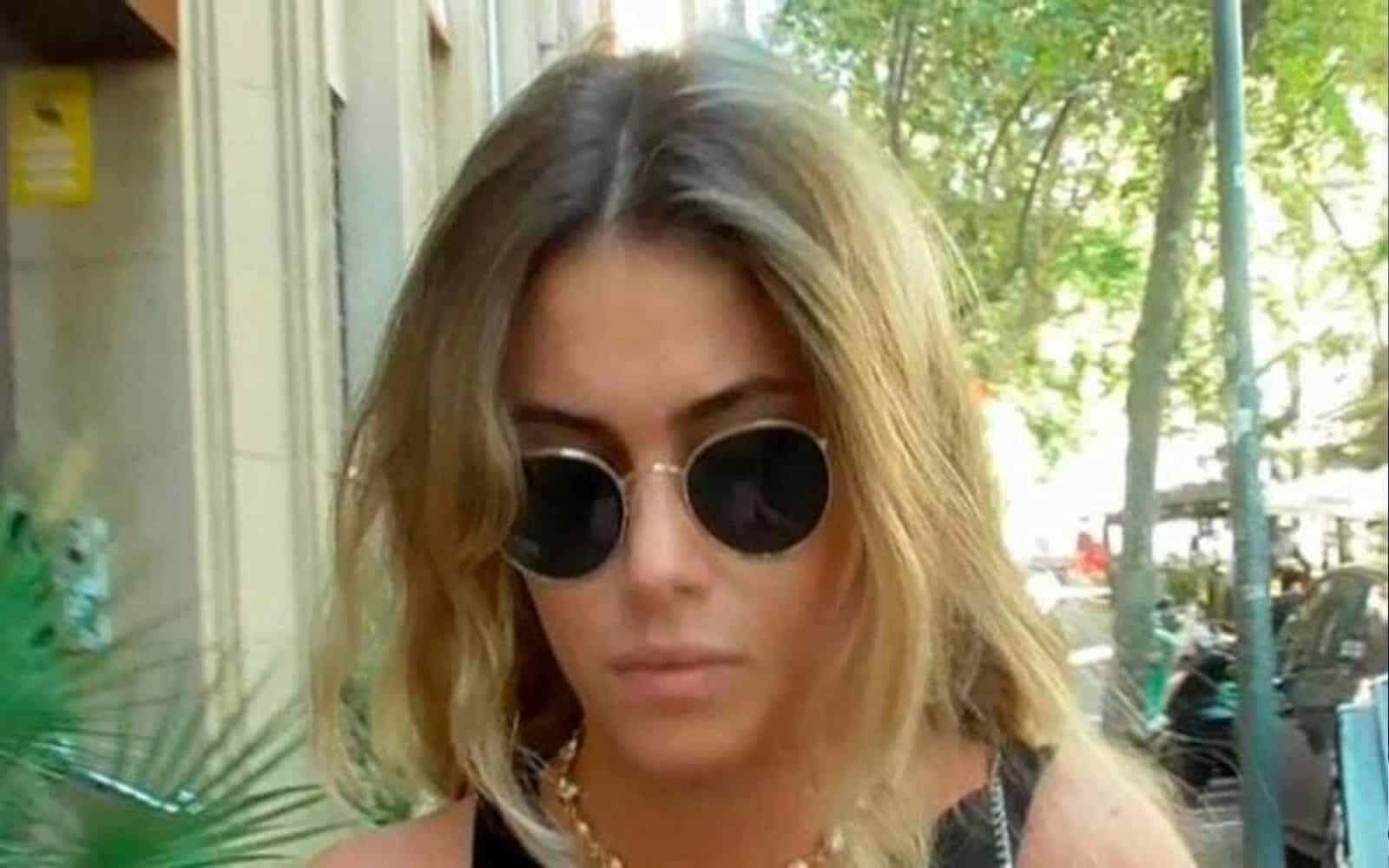 كلارا شيا تحرج بيكيه watanserb.com