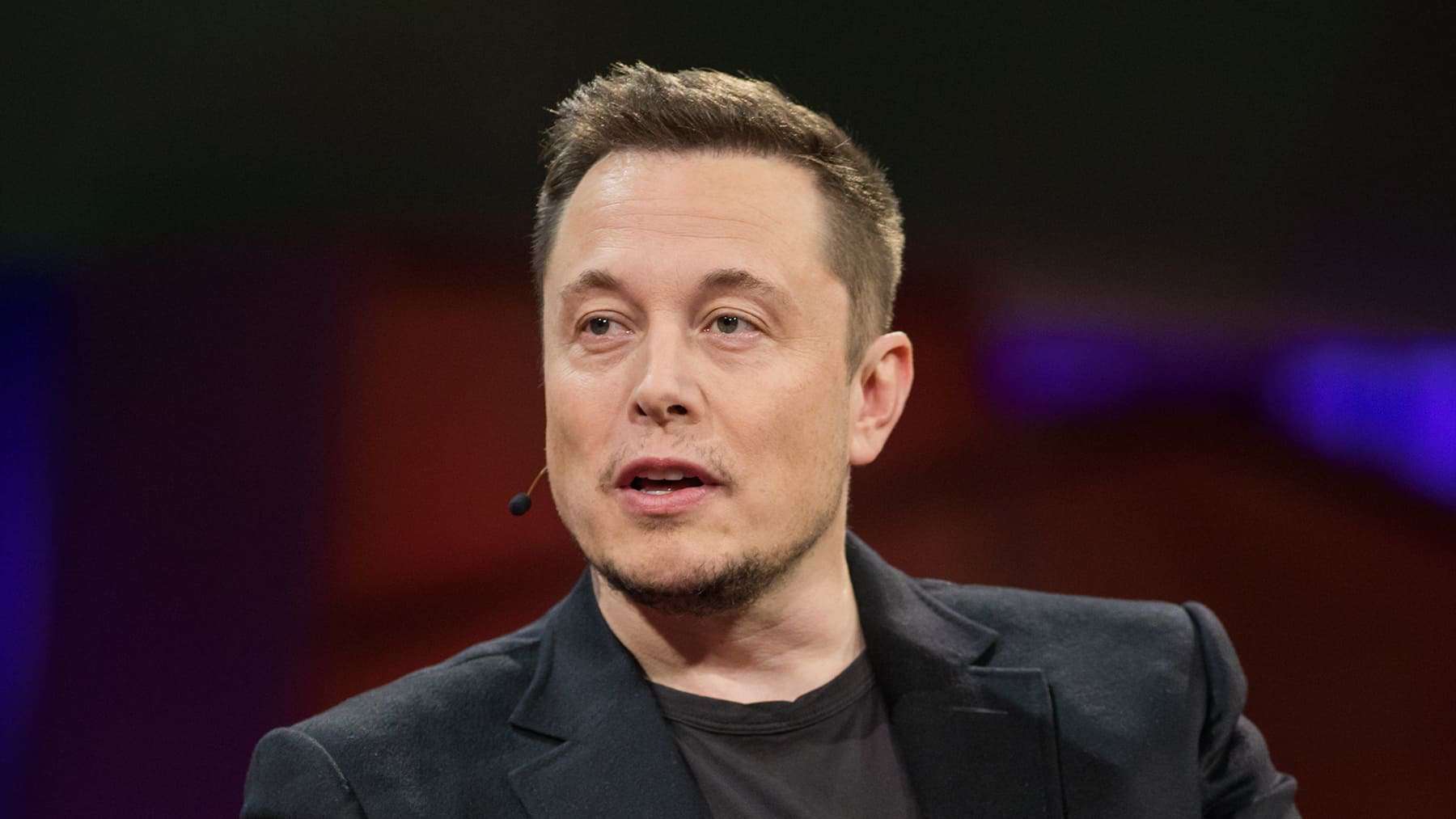 أقرب أصدقاء إيلون ماسك يكشف أسراراً صادمة ستغير نظرتك عنه! watanserb.com