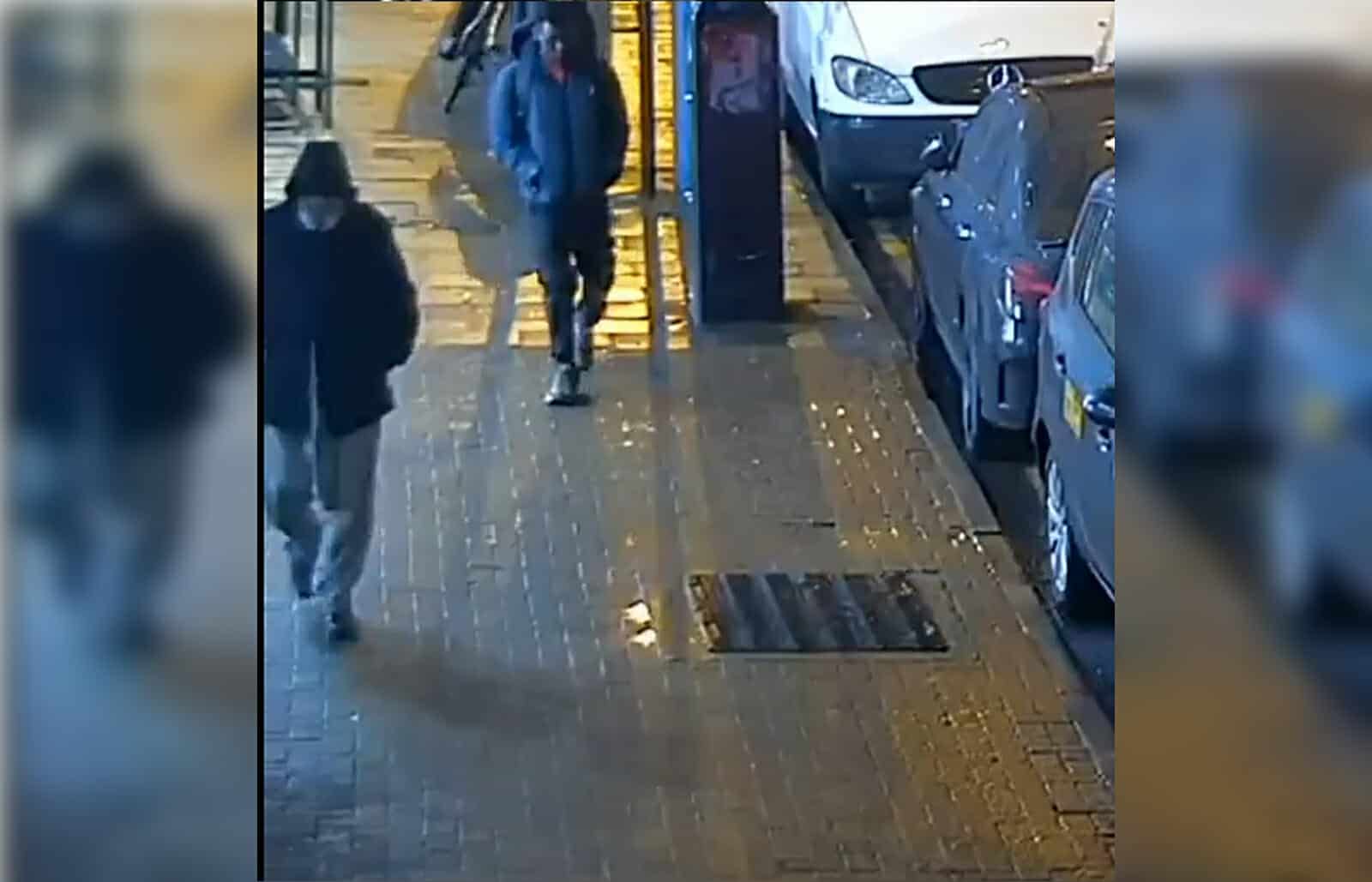 إحراق مسلم في بريطانيا watanserb.com