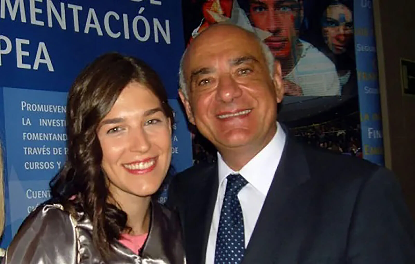 تجنيد ابنة مسؤول اسباني لصالح المغرب watanserb.com
