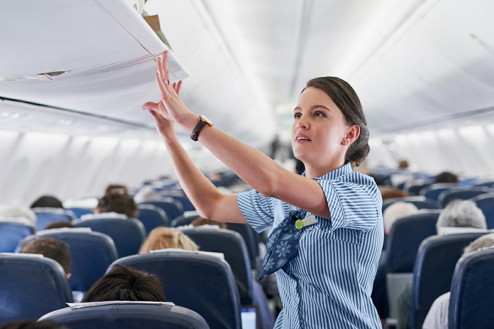 تثير إزعاجهن كثيراََ..مضيفات طيران يكشفن عن أسوأ 4 عادات يرتكبها المسافرون watanserb.com