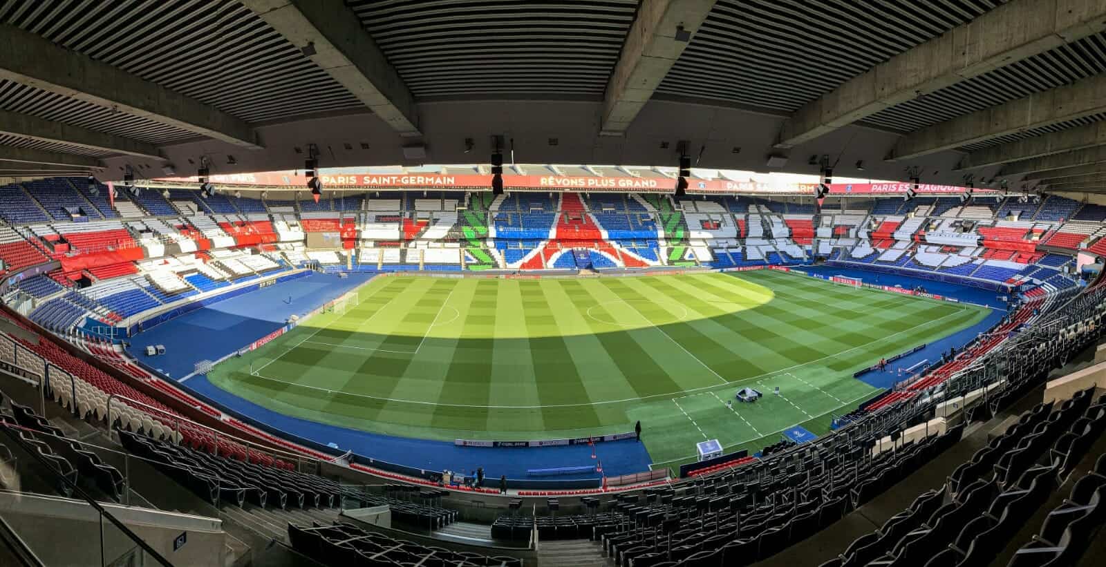 شراء ملعب بارك دي برينس watanserb.com