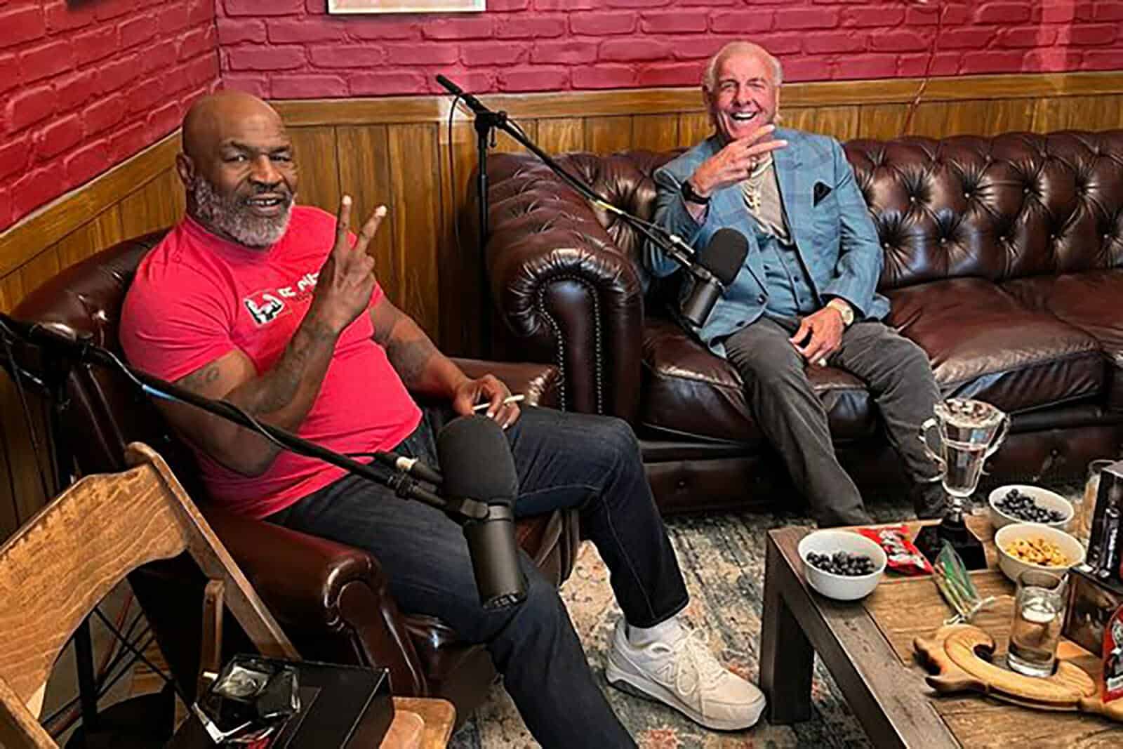 مايك تايسون وريك فلير منتجات القنب