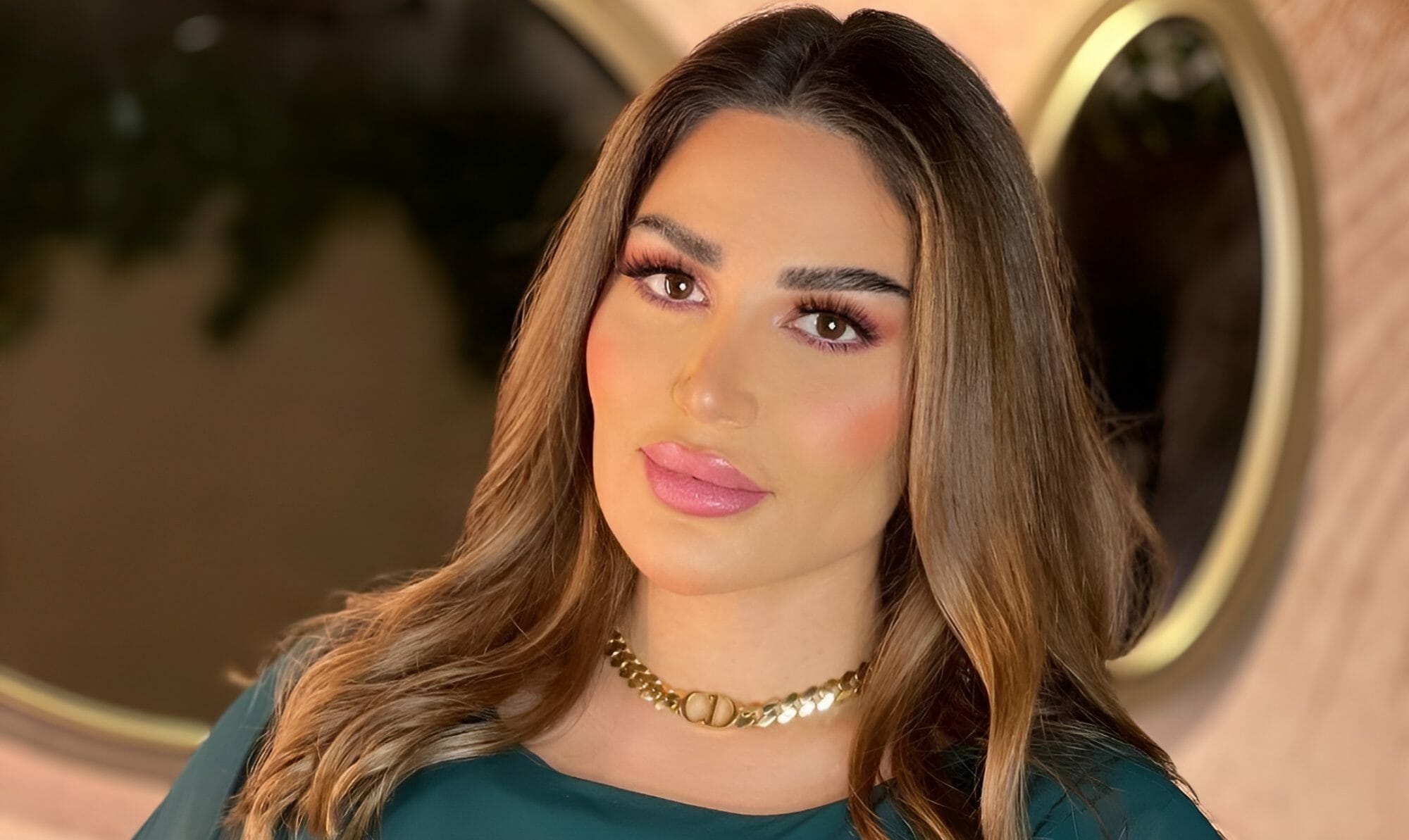 سارة نخلة توجه اتهاماً خطيراً لـ ياسمين عز وتكشف حقيقتها! (فيديو) watanserb.com