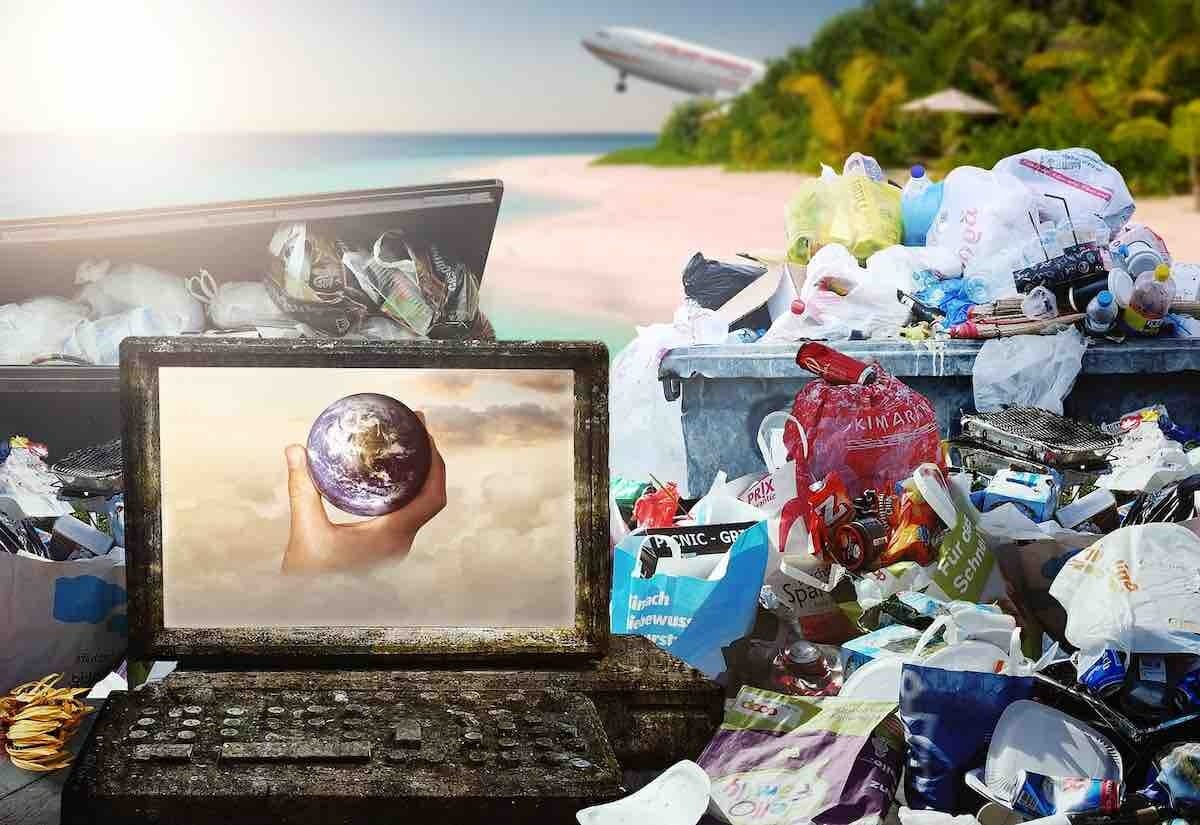 النفايات البلاستيكية تغزو الأرض