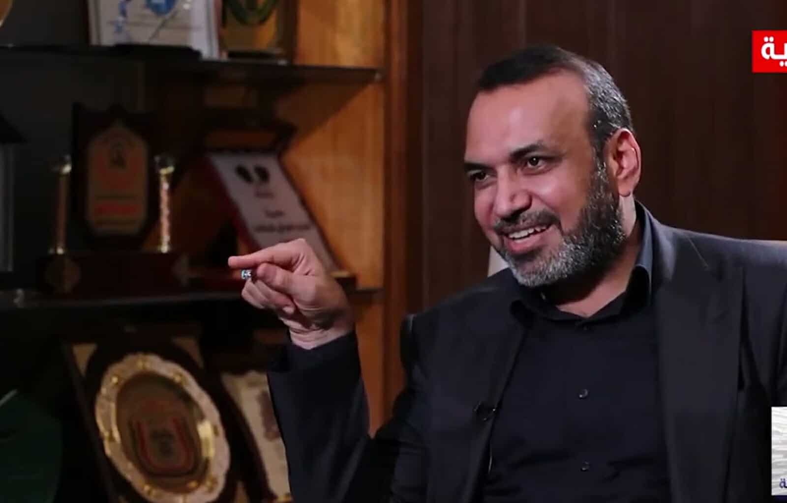 الوزير العراقي أحمد الأسدي في داعية لمطعم watanserb.com