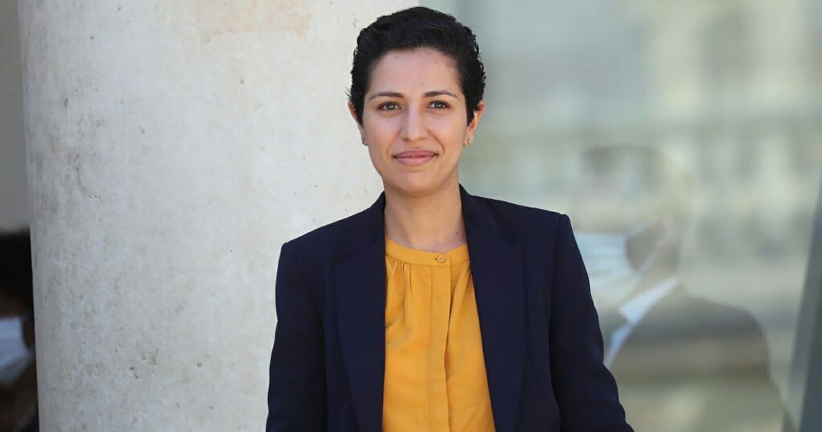 الوزيرة الفرنسية سارة الحيري شاذة watanserb.com