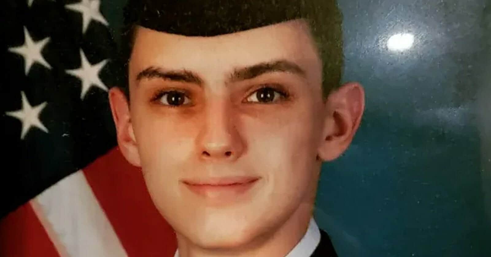 مكتب التحقيقات الفدرالي القبض على المشتبة به في تسريبات البنتاغون watanserb.com