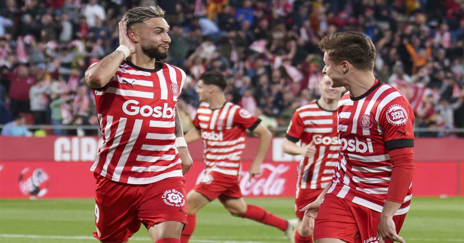 سوبر هاتريك كاستيلانوس watanserb.com