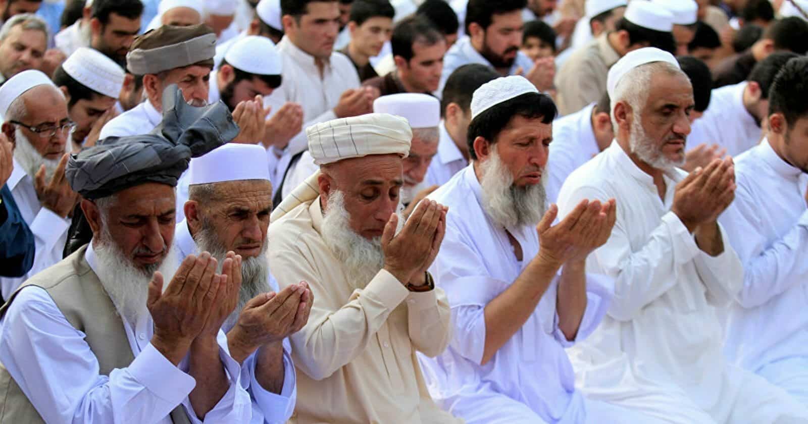 عيد الفطر في باكستان watanserb.com