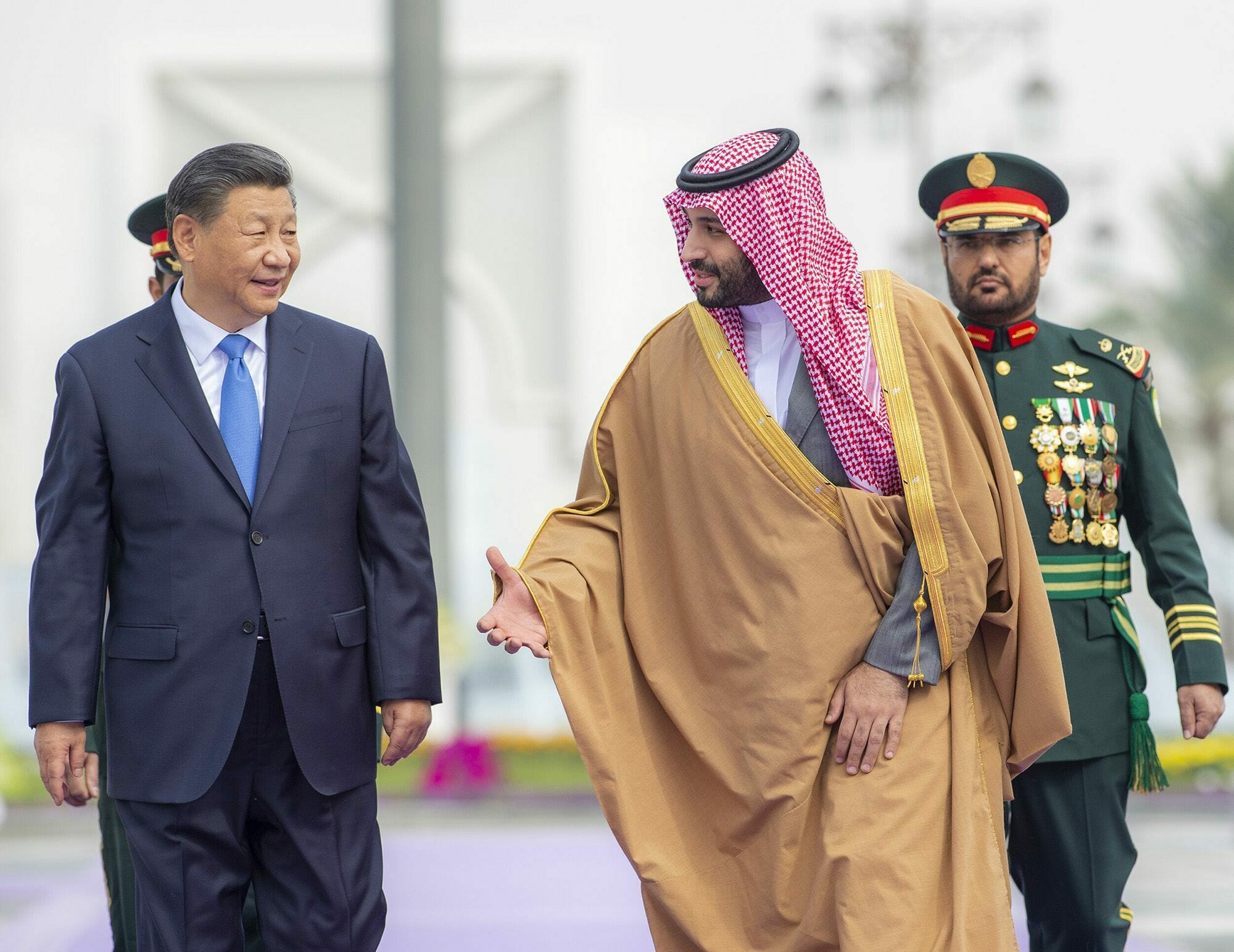 محمد بن سلمان يستقبل الرئيس الصيني 