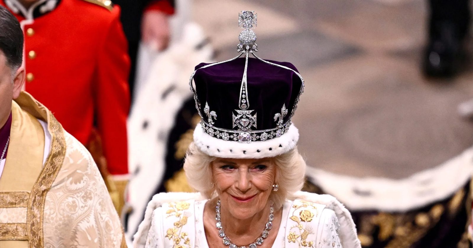 كاميلا ملكة بريطانيا الجديدة ورحلة إلى العرش