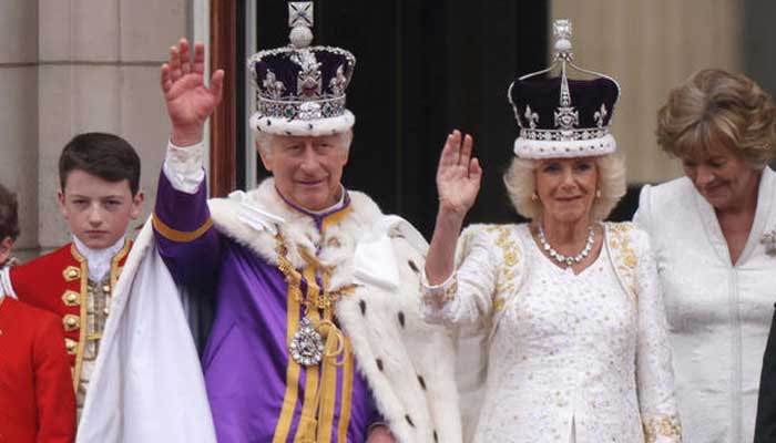 الملكة كاميلا وتشارلز الثالث