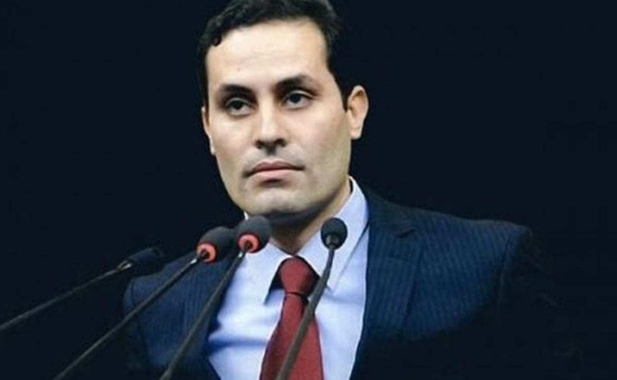 أحمد الطنطاوي يكشف ما فعله نظام السيسي بأصدقاء اقتربوا من مكتبه.. ورسالة تحد جديدة watanserb.com