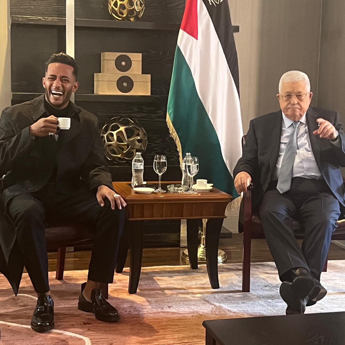 محمود عباس مع محمد رمضان في نيويورك